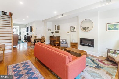 1637 S 21st St, Philadelphia, PA 19145 - photo 5