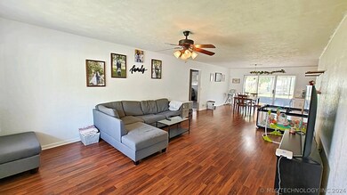 1102 S State Ave, Tahlequah, OK 74464 - photo 2