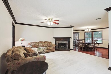 8609 Mild Creek Ln, Denton, TX 76210 - photo 5