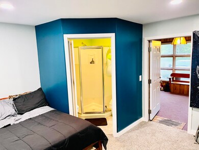 1st Floor Off Entry Room