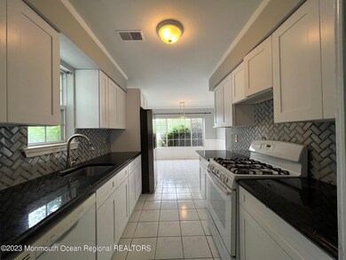 47 Brewster Cir, Old Bridge, NJ 08857 - photo 7