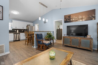 4014 Magnolia Dr, Franklin, IN 46131 - photo 5