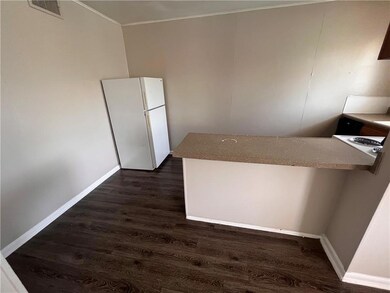 3304 Red River St unit 204, Austin, TX 78705 - photo 4