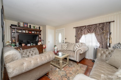 1 Ovington Ave, Edison, NJ 08817 - photo 5