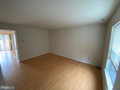 5235 Kings Wood Ln, King George, VA 22485 - photo 2