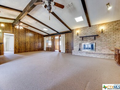 1385 Poppy Ln, New Braunfels, TX 78130 - photo 4