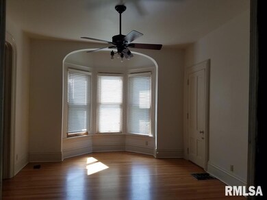 930 Bridge Ave, Davenport, IA 52803 - photo 7