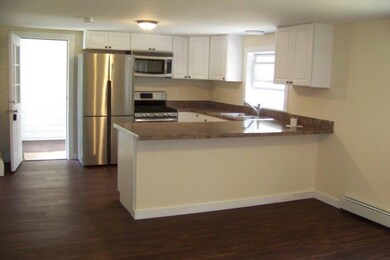 Kitchen w/ new cabinets,...