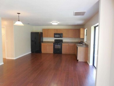 334 Dryden Cir 035