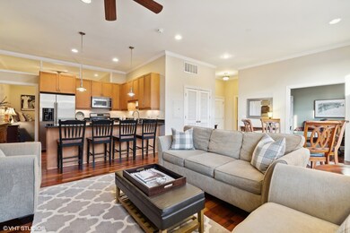 4814 N Damen Ave unit 401, Chicago, IL 60625 - photo 5