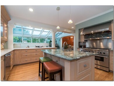 THERMADOR RANGE AND HOOD.