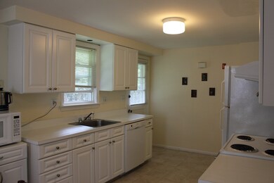 18 Charles Rd, Winchester, MA 01890 - photo 5