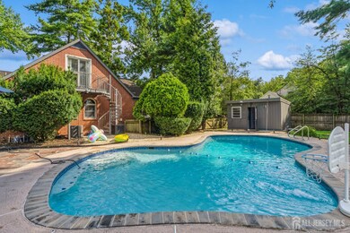 11 Cotter Dr, New Brunswick, NJ 08901 - photo 7