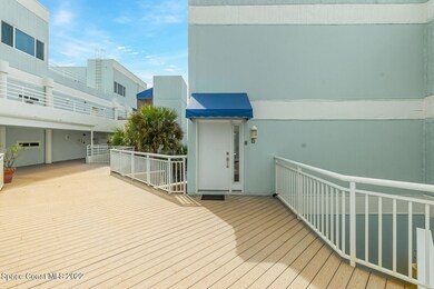Gullhouse III Condo