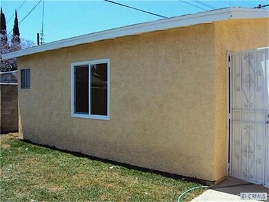 2230 E Hatchway St, Compton, CA 90222 - photo 4