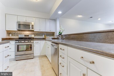 3727B Madison Ln, Falls Church, VA 22041 - photo 3