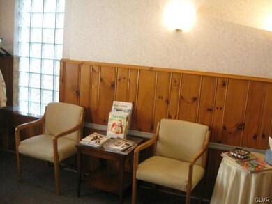 16 N 13th St, Allentown, PA 18102 - photo 7