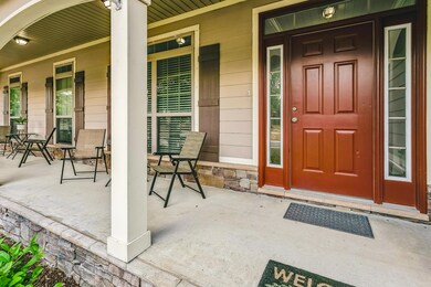 8100 Foxtail Loop Pensacola FL 32526 USA