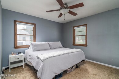 1230 S 9th St, Grand Forks, ND 58201 - photo 7