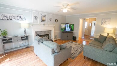 *Open Family Room w/ Fireplace & Perfect Places fo
