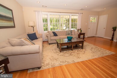 1 E Glen Cir, Media, PA 19063 - photo 5