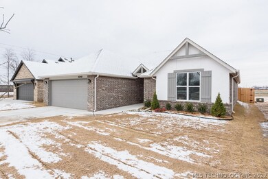 10240 S 230th East Ave, Broken Arrow, OK 74014 - photo 3