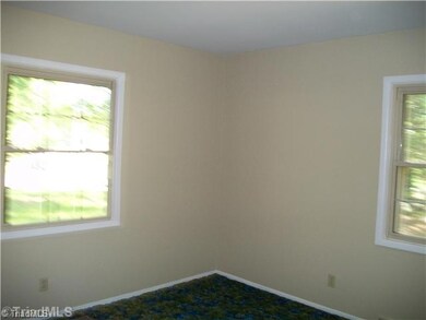 2nd Bedroom.