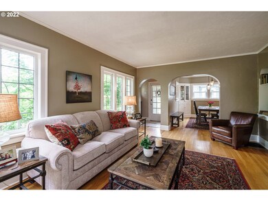 Living Room/Dining Room