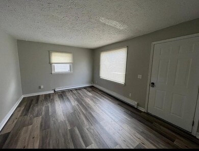 4927 Starr Ave, Lansing, MI 48910 - photo 3