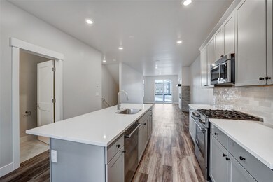 #122 Kitchen