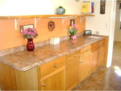 89 Atlanta St, Haverhill, MA 01832 - photo 6