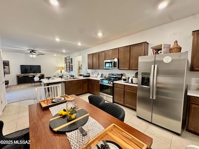 10474 W Beaman Ln, Marana, AZ 85653 - photo 7