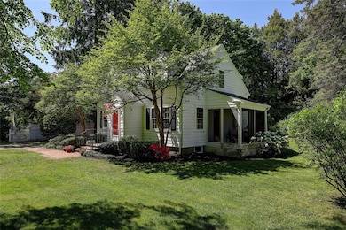 11 Chachapacasset Rd, Barrington, RI 02806 - photo 3