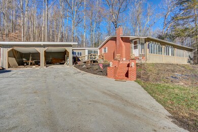 Front of the house | Carport