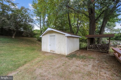 12027 Twin Cedar Ln, Bowie, MD 20715 - photo 5