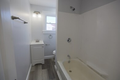 564 N Underwood St unit 2 N, Fall River, MA 02720 - photo 5
