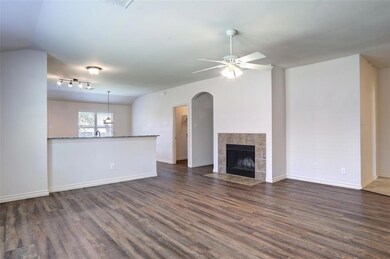 808 Riverhead Dr, Wylie, TX 75098 - photo 5