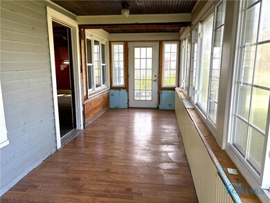 Enclosed porch
