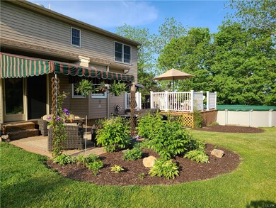 5827 Shady Ln, Nazareth, PA 18064 - photo 2