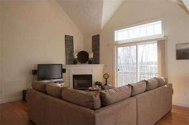 10 Cunningham Ln unit 201, Billerica, MA 01821 - photo 6