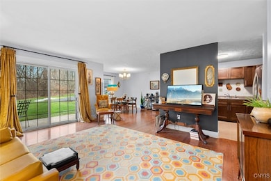 1408 Landrush Way, Baldwinsville, NY 13027 - photo 2