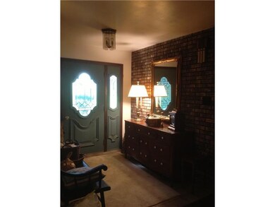 Entry/Foyer. Warm and welcoming...