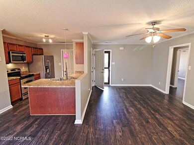 302 Parkwood Dr, Jacksonville, NC 28546 - photo 5