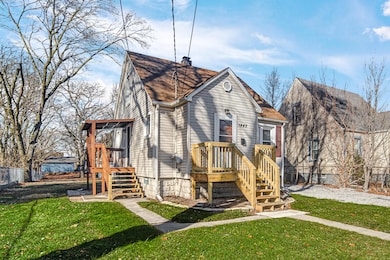 1442 N Colfax St, Griffith, IN 46319 - photo 2