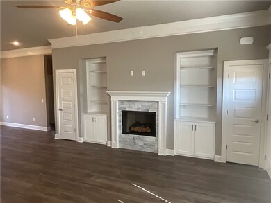 852 Sugar Loaf St, Prairie Grove, AR 72753 - photo 4