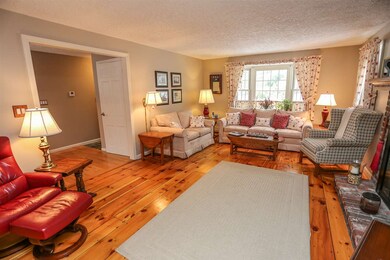 15 Woburn Abbey Dr, Bedford, NH 03110 - photo 2
