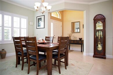 2526 Sapphire Greens Ln, Sun City Center, FL 33573 - photo 4