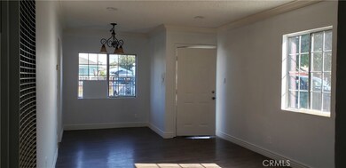 724 W 138th St, Compton, CA 90222 - photo 6