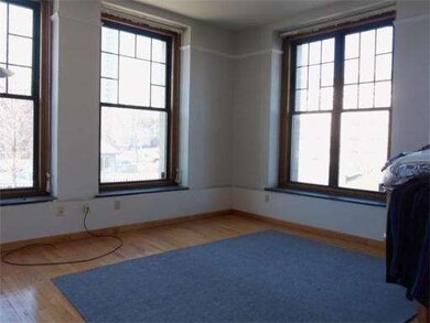 Classical High Condominiums unit 103, Springfield, MA 01103 - photo 4