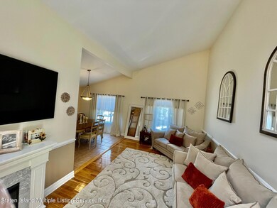 223 Bishop St, Staten Island, NY 10306 - photo 7
